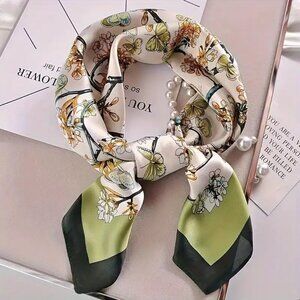 FLORAL PRINT SCARF in Green shades